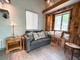 Cedar Creek Lodging & RV Park