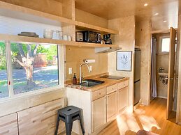 Cedar Creek Lodging & RV Park