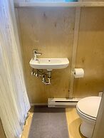 Cedar Creek Lodging & RV Park