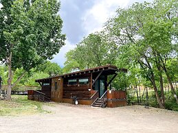 Cedar Creek Lodging & RV Park