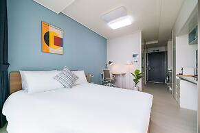 Urbanstay Songdo Moonlight Park