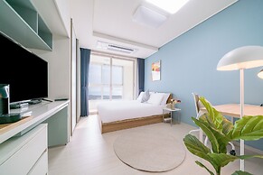 Urbanstay Songdo Moonlight Park