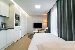 Urbanstay Jeju Airport