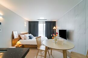 Urbanstay Jeju Airport