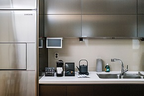 Le collective Busan station