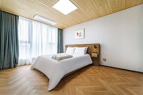 Le collective Busan station