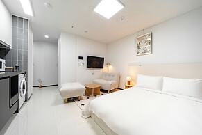 Urban Stay Busan City Hall