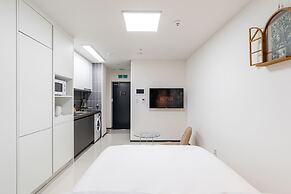 Urban Stay Busan City Hall