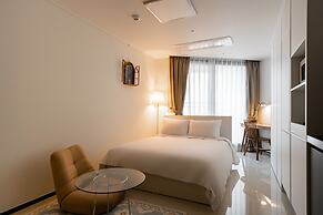 Urban Stay Busan City Hall