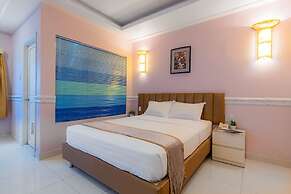 Fortune 1127 Central Hotel