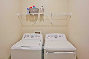 Storey Lake 7 Bedroom With Extra Large Bedrooms! 7 Home by RedAwning