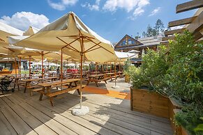 La Marmotta Campo Smith on the Ski Slopes