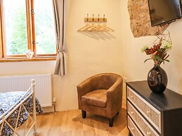 Quoit X Barn