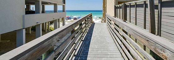 Coastal Nest @ Enclave 602a