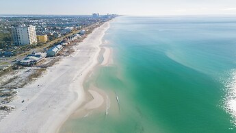 Coastal Nest @ Enclave 602a