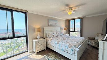 Coastal Nest @ Enclave 602a