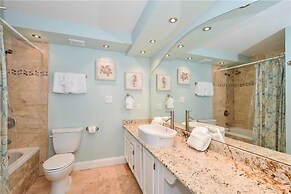 Coastal Nest @ Enclave 602a