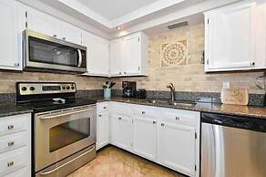 Coastal Nest @ Enclave 602a