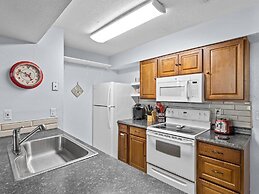 Pool, Spa, Playground and More at Villas at Laguna Bay!!