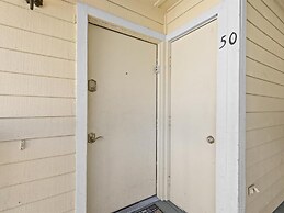 Pool, Spa, Playground and More at Villas at Laguna Bay!!