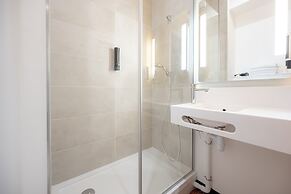 B&B HOTEL Toulon Centre Gare