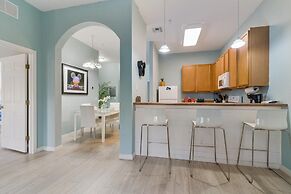 Bahama Bay Community, Pools, Basketball, Natural Trails and More!