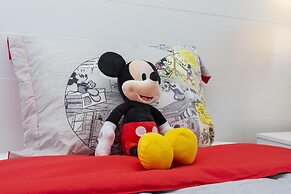 Brand New at Storey Lake Resort, Private Pool, Near Famous Attractions