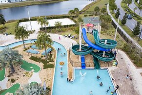 Brand New at Storey Lake Resort, Private Pool, Near Famous Attractions