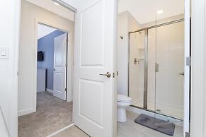 Brand New at Storey Lake Resort, Private Pool, Near Famous Attractions