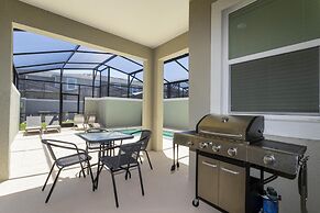 Brand New at Storey Lake Resort, Private Pool, Near Famous Attractions