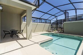 Brand New at Storey Lake Resort, Private Pool, Near Famous Attractions