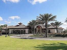 Solterra Resort!! Spacious House With Game Room, Private Pool and Movi