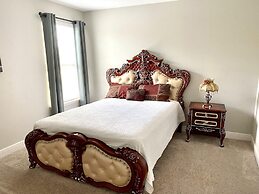 Solterra Resort!! Spacious House With Game Room, Private Pool and Movi