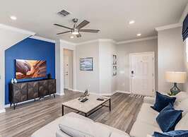 Amazing 5/6 Vacation Home at Windsor Island Resort!!!