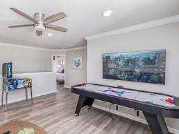 Amazing 5/6 Vacation Home at Windsor Island Resort!!!