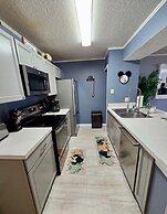 Villas at Island Club Community, Pools, Jacuzzi and More!