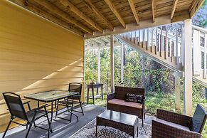 Villas at Island Club Community, Pools, Jacuzzi and More!