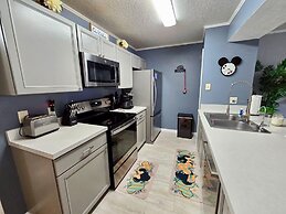 Villas at Island Club Community, Pools, Jacuzzi and More!