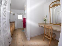 Large Pool With Jacuzzi, Near the Disney Attractions!!