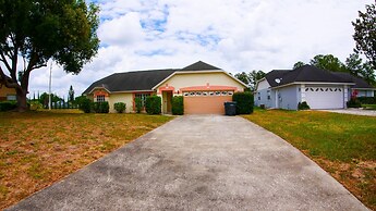 Large Pool With Jacuzzi, Near the Disney Attractions!!