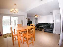 Large Pool With Jacuzzi, Near the Disney Attractions!!