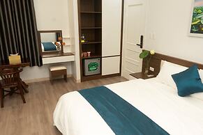 Sen Hotel My Dinh Song Da