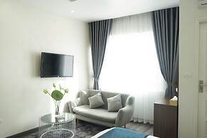 Sen Hotel My Dinh Song Da