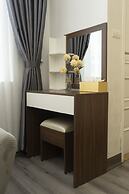 Sen Hotel My Dinh Song Da