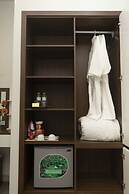 Sen Hotel My Dinh Song Da