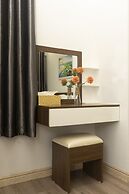 Sen Hotel My Dinh Song Da