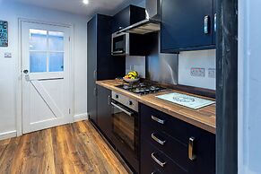 Seaside Cottage Hot tub & Games Room