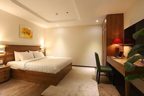 Lanura Apartments and Hotel