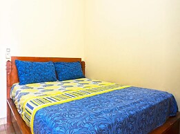 OYO 91327 Residence 38