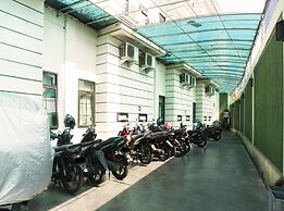 OYO 91327 Residence 38